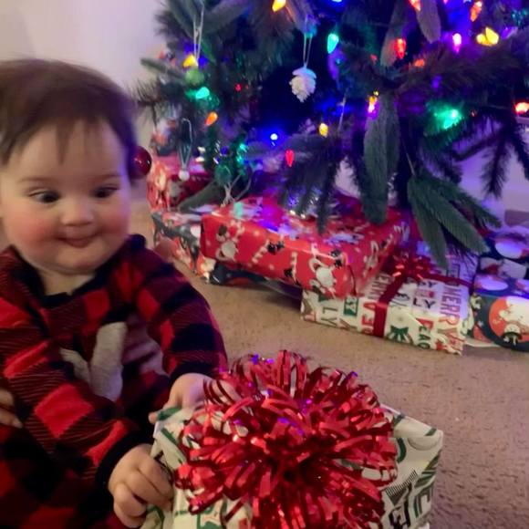 Profile Picture of Jeremy Ellis (@hellishjellis) on Poshmark