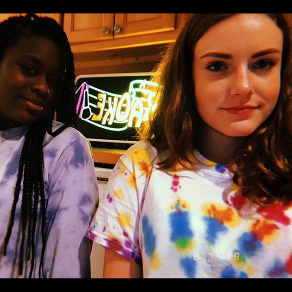 Profile Picture of Mimi Longe (@mimi_longe) on Poshmark