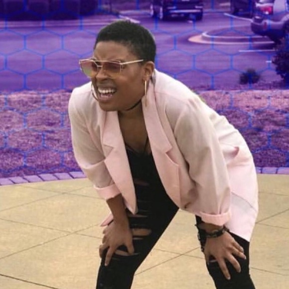 Profile Picture of Brian Barge (@bbbarge5) on Poshmark