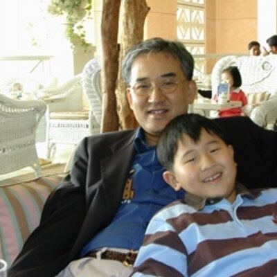 Profile Picture of Doh Kwan Kim (@Rainmaker_Hippo) on Twitter