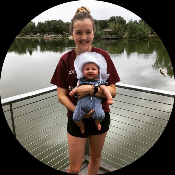 Profile Picture of Kat Inzer (@katinzer) on Poshmark