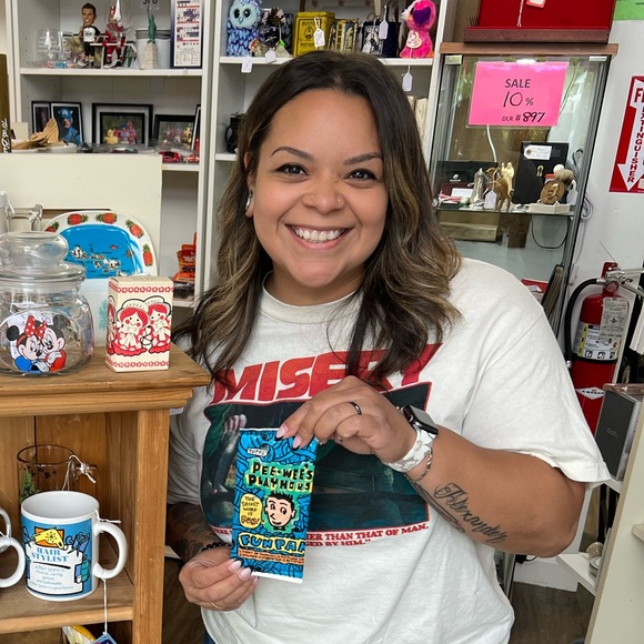 Profile Picture of Bianca Fernandez (@bianca617) on Poshmark