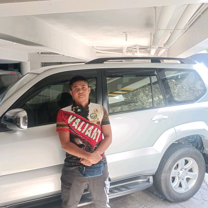 Profile Picture of Cristopher Sebomit Zuasola (@arnoldyums) on Tiktok