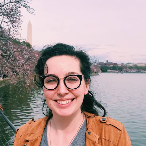 Profile Picture of Mattie Watson (@mattieww) on Poshmark