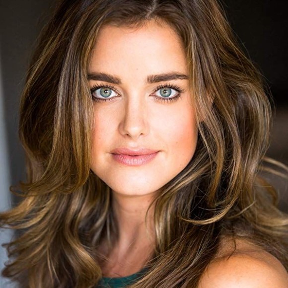 Profile Picture of Johnetta Eation (@johnettaeationf) on Poshmark