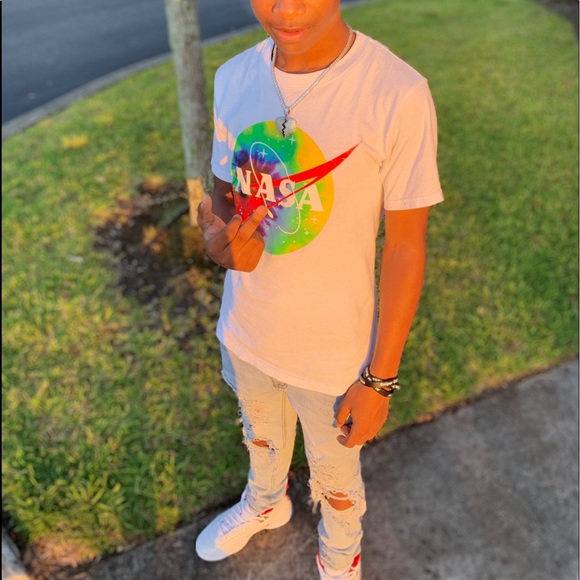 Profile Picture of Jacoby Davis (@jayyd1k__) on Poshmark