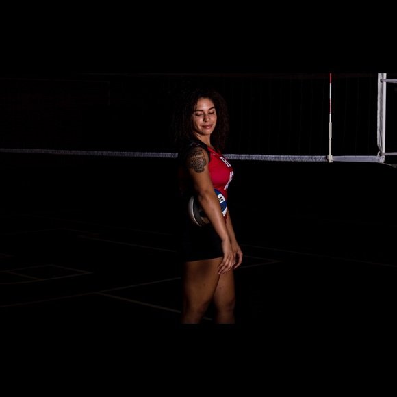 Profile Picture of Phallynn Hill (@phallynnhill) on Poshmark