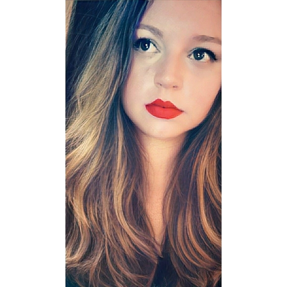 Teresa Serge - Poshmark Profile Picture of Teresa Serge (@serge1130) on Poshmark