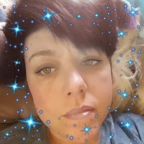 Profile Picture of Jennifer Tristan-miller (@jennit1976) on Poshmark