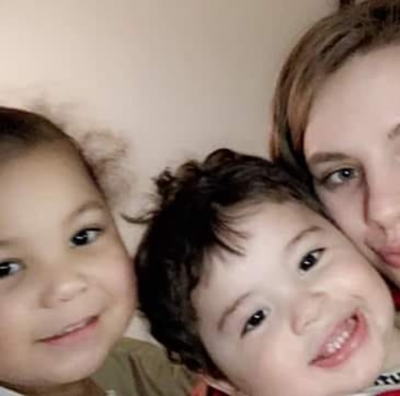 Profile Picture of Lori Reineke (@kyresewl) on Poshmark