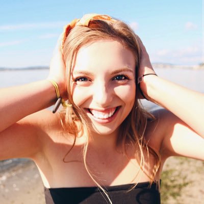 Profile Picture of Caroline Roberts (@car_roberts) on Twitter