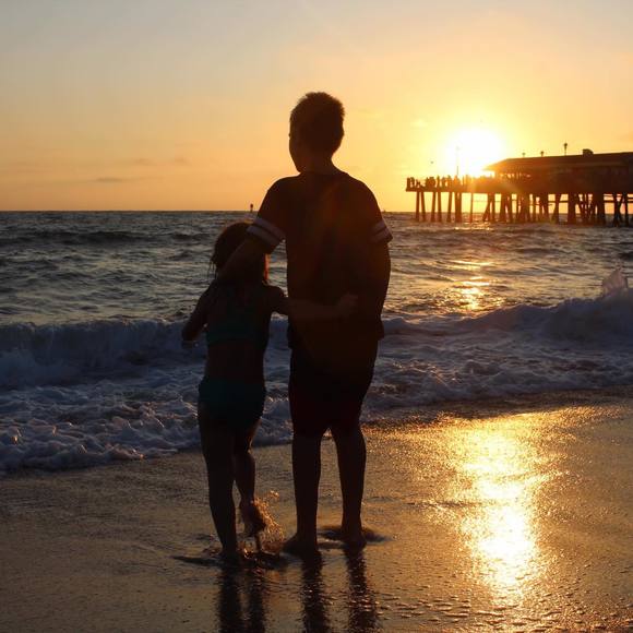 Profile Picture of Krisztina Bessenyei (@evvikiki) on Poshmark