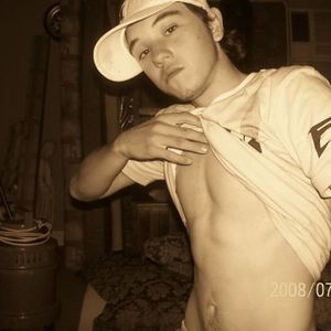 Profile Picture of Aaron Taggart (@cksoljour) on Myspace