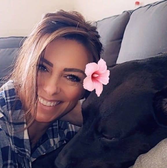 Profile Picture of Alissa Pelliccio (@alissap108) on Poshmark