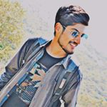 Profile Picture of Zeeshan shahid (@u_can_call_me_zee) on Instagram