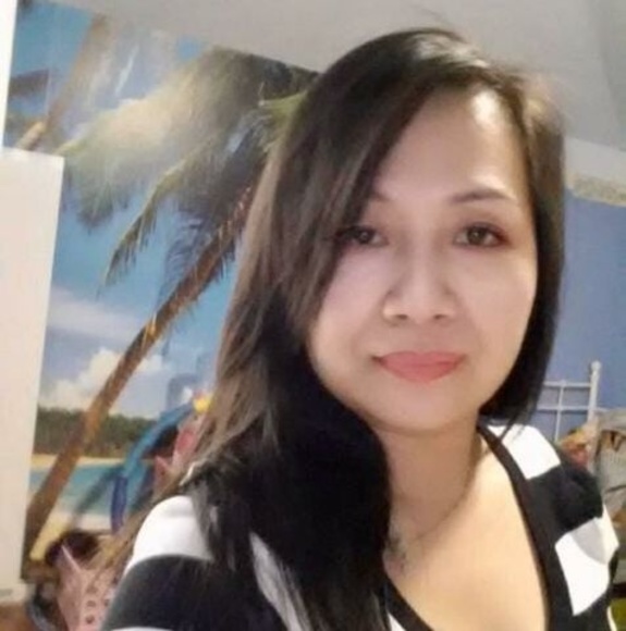 Profile Picture of Oanh Huynh (@oanhhuynh523) on Poshmark