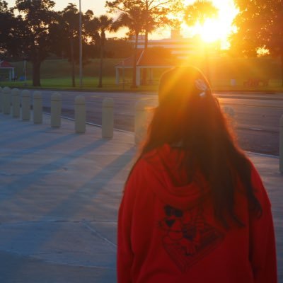 Profile Picture of Julia Fu (@peaceminusoneJ) on Twitter