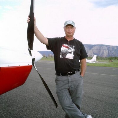 Profile Picture of David Curnutt (@wingnuttdave) on Twitter