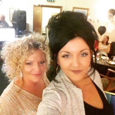 Profile Picture of Leanne Weaver (@LeanneW04658620) on Twitter