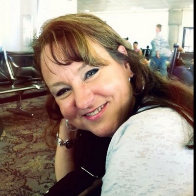 Profile Picture of Julie Pearson (@jplovesdp4ever) on Twitter