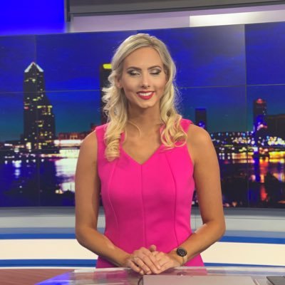 Profile Picture of Natalie Changlin (@NatalieChanglin) on Twitter