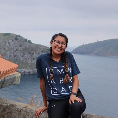 Profile Picture of Jesse Hernandez (@yessennia16) on Twitter