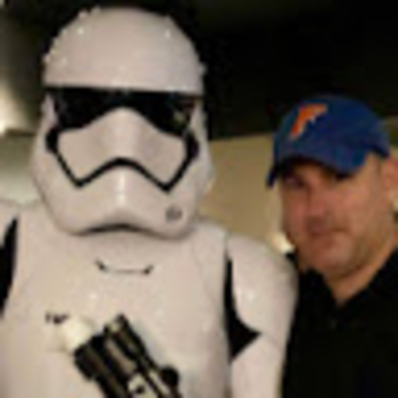 Profile Picture of Steve Cragg (@donutcop) on Poshmark