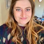 Profile Picture of rosa gosserand (@cats_and_caffeine) on Instagram