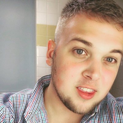 Profile Picture of Robby Currey (@RobBobEddy) on Twitter