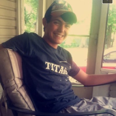 Profile Picture of Jacob Bigelow (@Deucebigelow17) on Twitter