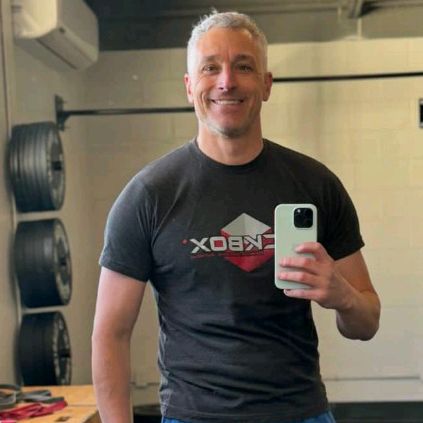 Profile Picture of Michael Compton (@michaelcompton8) on Tiktok