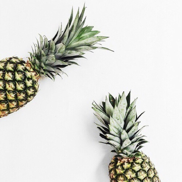 Profile Picture of Raquel Echegoyen (@raquelechegoyen) on Poshmark