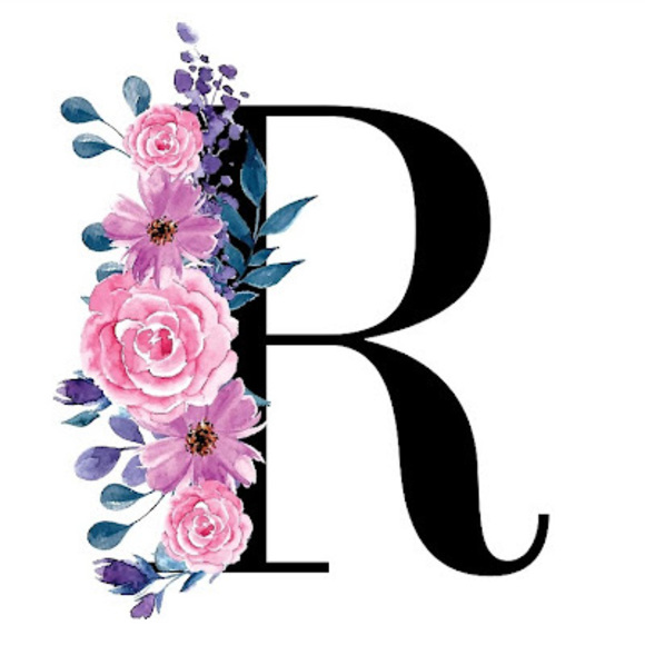 Profile Picture of Roxanne Olliffe (@roxanneolliffe) on Poshmark