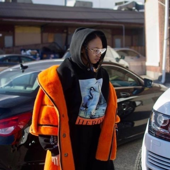 Profile Picture of Ray Moon (@payraymoon) on Poshmark