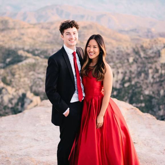 Profile Picture of Sarah Chee (@sarahschee) on Poshmark