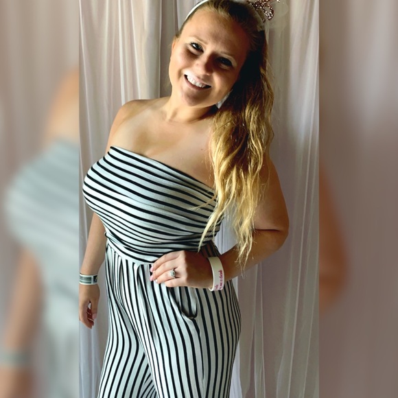 Kelly Klauer - Poshmark Profile Picture of Kelly Klauer (@kellayyrose) on Poshmark