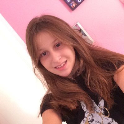 Profile Picture of Ιουστίνη Κανελλοπουλ (@Justinkan29) on Twitter