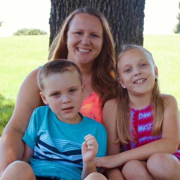 Profile Picture of Amy Kremmel (@aquirin24) on Poshmark