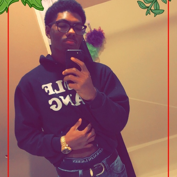 Profile Picture of Jaron Kinard (@juicekid16) on Poshmark