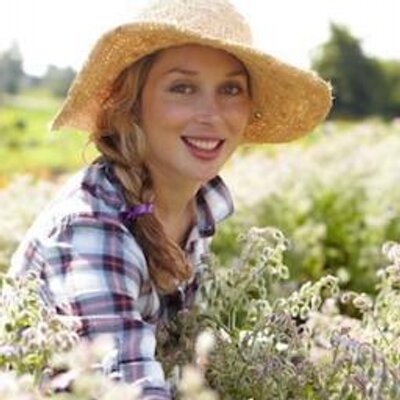 Profile Picture of RoseLooOver (@RoseLooOver) on Twitter