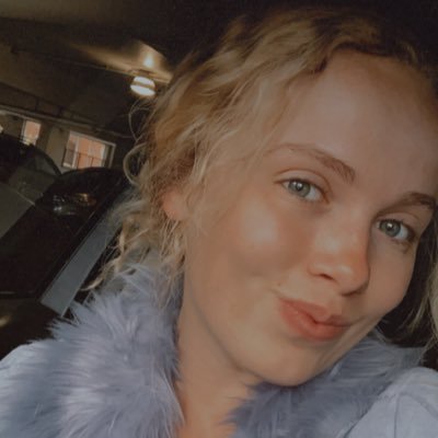 Profile Picture of Kaylee Case (@kayleecase_) on Twitter