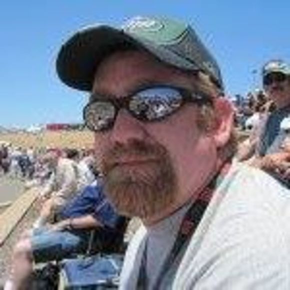 Profile Picture of Dale Swift (@dswift2588) on Poshmark
