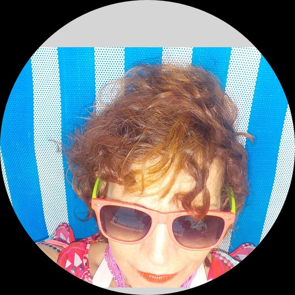 Profile Picture of Socorro Hernandez (@socorroherna587) on Poshmark