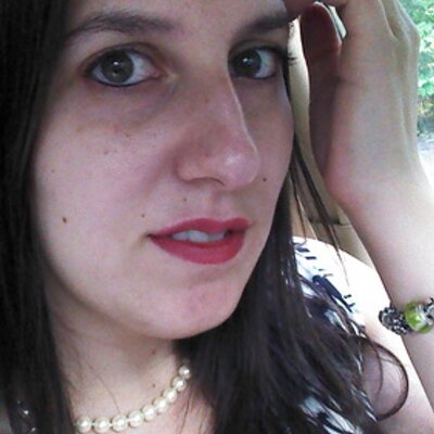 Profile Picture of Lenore Bagarozzi (@LenoreBagarozzi) on Twitter