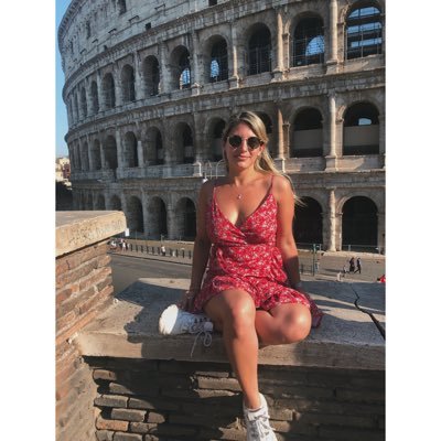 Profile Picture of Daniela Gallo (@duulcedaniela) on Twitter