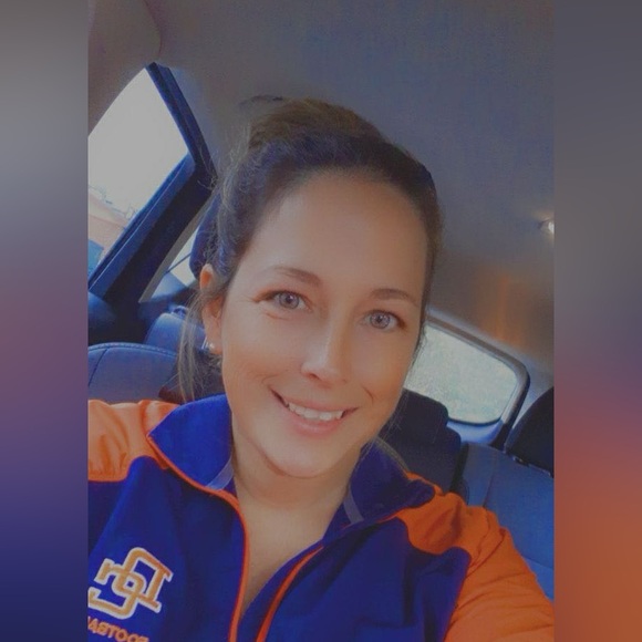 Profile Picture of Tiffany Sensing (@tiffanydawn1983) on Poshmark