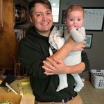 Profile Picture of Gary Vigil (@garebearglare) on Instagram