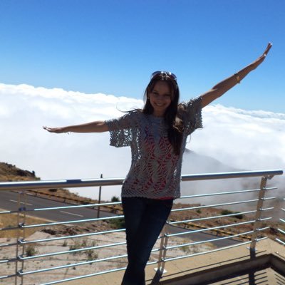 Profile Picture of Tatiana Fernandes (@tati546) on Twitter