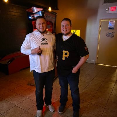 Profile Picture of Shane Kunesh (@kunesh33) on Twitter