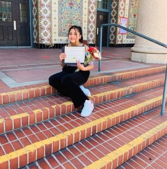 Profile Picture of Camila Macario (@camilamacario) on Poshmark